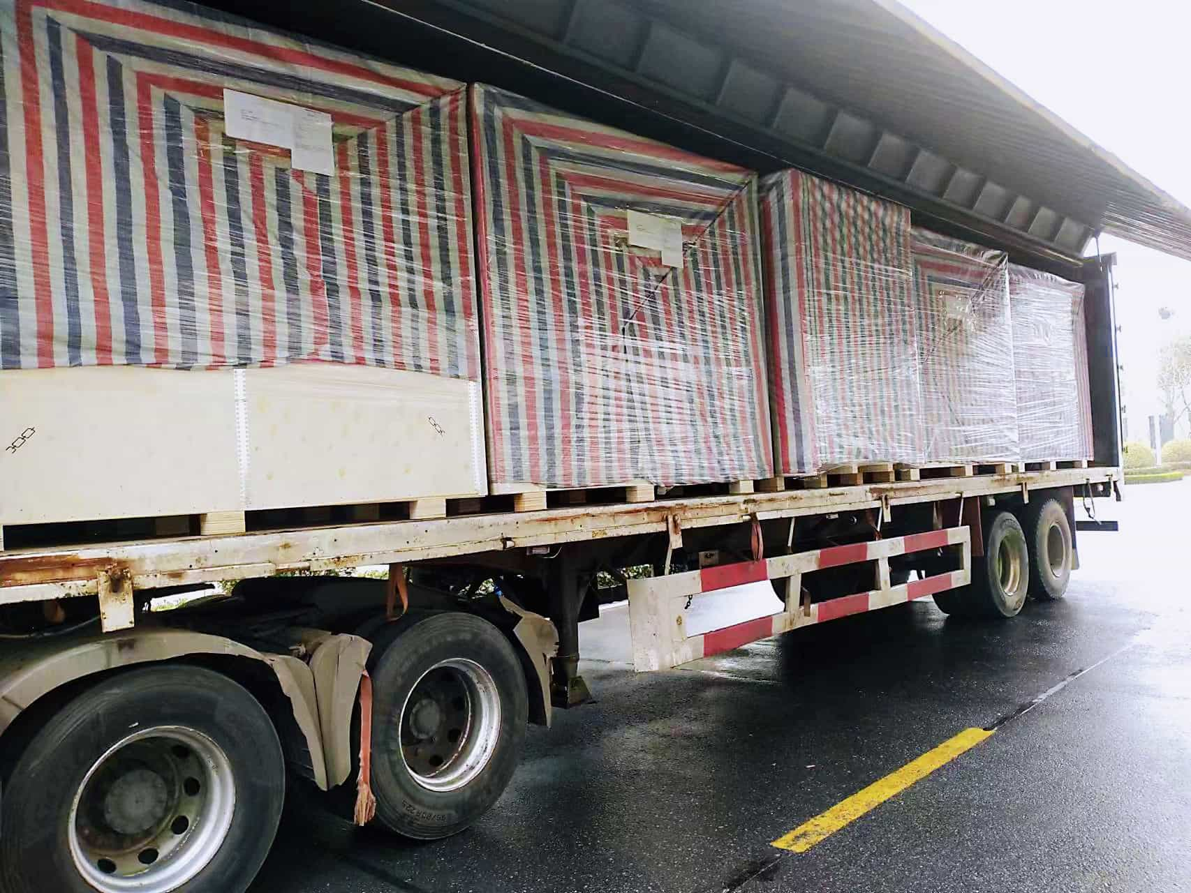 Entrega exitosa de clasificadora de seis colores a la India esta semana